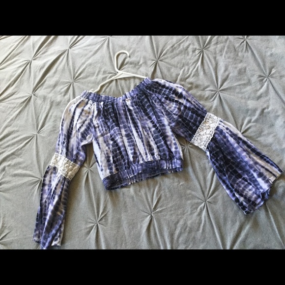 Lucy Love, Riley & Grey Peasant Blouse. - Picture 3 of 6